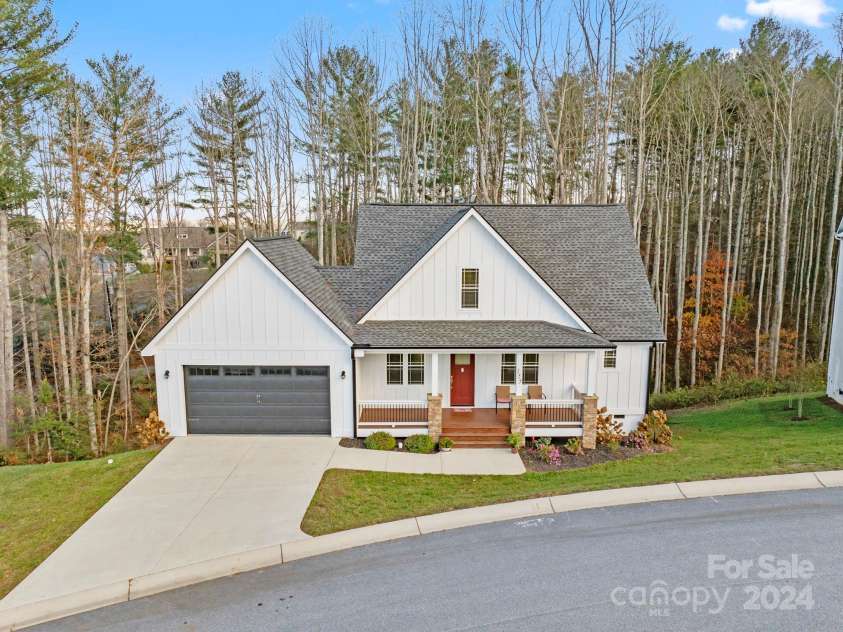 155 Hayes Ridge Lane, Mills River, NC 28759.  MLS# CAR4199843, YatesRealty ID 9590. 