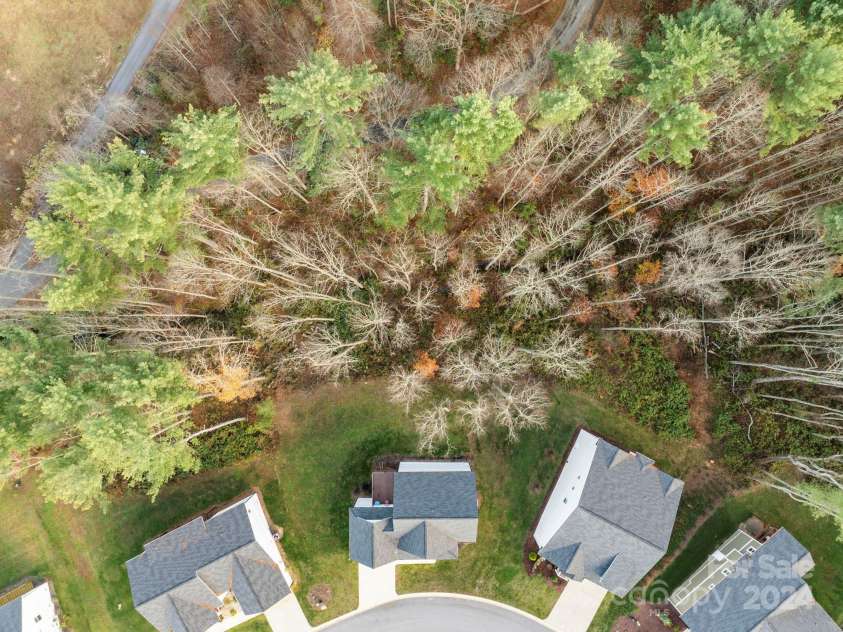 155 Hayes Ridge Lane, Mills River, NC 28759.  MLS# CAR4199843, YatesRealty ID 9590. 