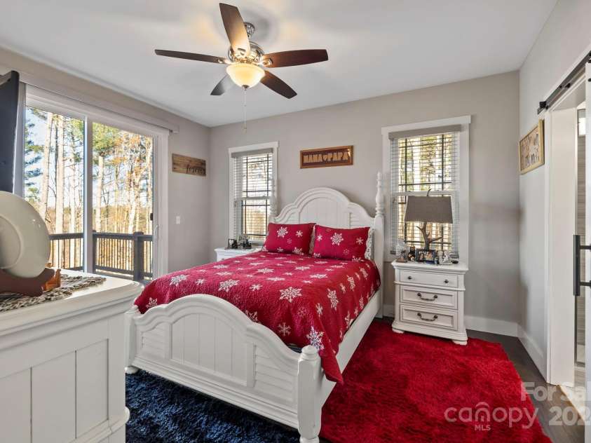 155 Hayes Ridge Lane, Mills River, NC 28759.  MLS# CAR4199843, YatesRealty ID 9590. Primary bedroom on Main level.