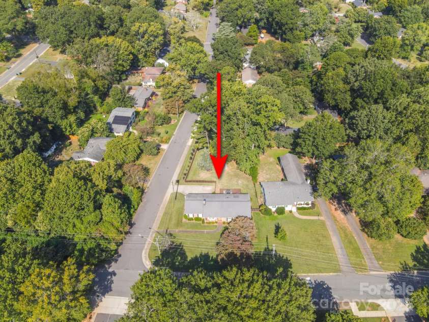 5748 Farmbrook Drive, Charlotte, NC 28210.  MLS# CAR4302947, YatesRealty ID 9592. Aeiral View of Home!
