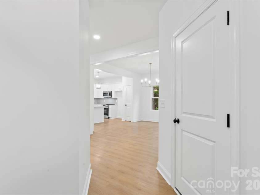 192 Doolie Road, Mooresville, NC 28117.  MLS# CAR4309482, YatesRealty ID 9593. 