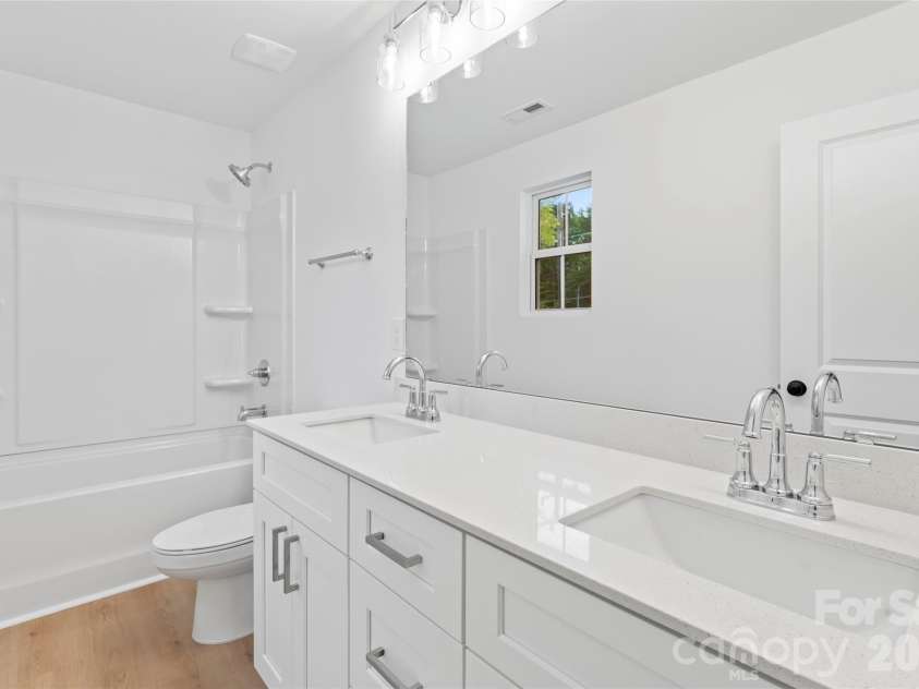 192 Doolie Road, Mooresville, NC 28117.  MLS# CAR4309482, YatesRealty ID 9593. 