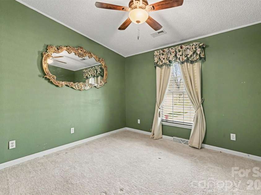109 Beechwood Drive, Salisbury, NC 28147.  MLS# CAR4359659, YatesRealty ID 9594. 