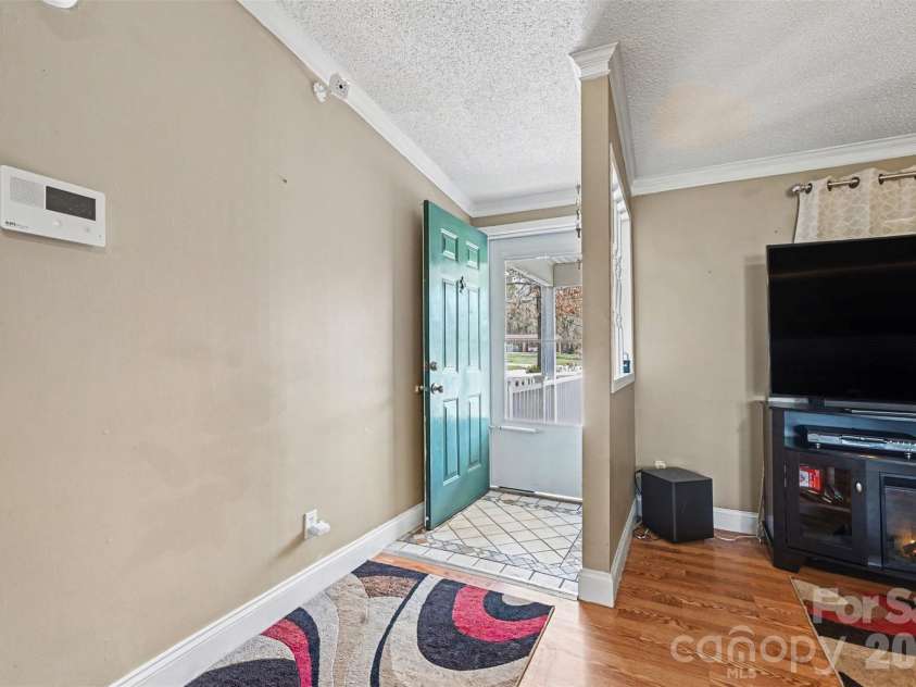 109 Beechwood Drive, Salisbury, NC 28147.  MLS# CAR4359659, YatesRealty ID 9594. 