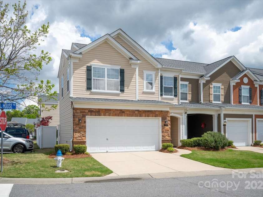158 Council House Road, Fort Mill, SC 29708.  MLS# CAR4239888, YatesRealty ID 9596. 