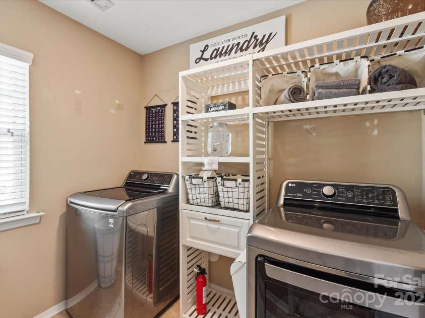 158 Council House Road, Fort Mill, SC 29708.  MLS# CAR4239888, YatesRealty ID 9596. Fabulous Laudry room