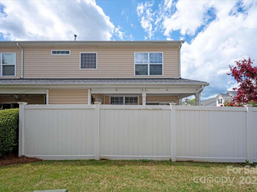 158 Council House Road, Fort Mill, SC 29708.  MLS# CAR4239888, YatesRealty ID 9596. Fully fenced backyard