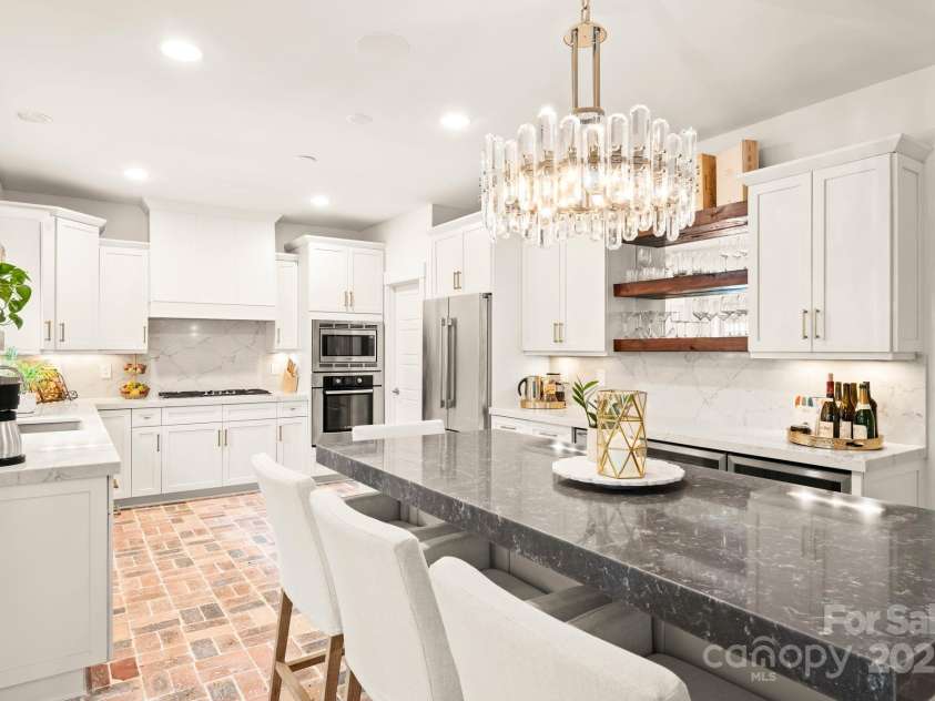 117 Yellow Jacket Circle, Mooresville, NC 28117.  MLS# CAR4220754, YatesRealty ID 9597. 