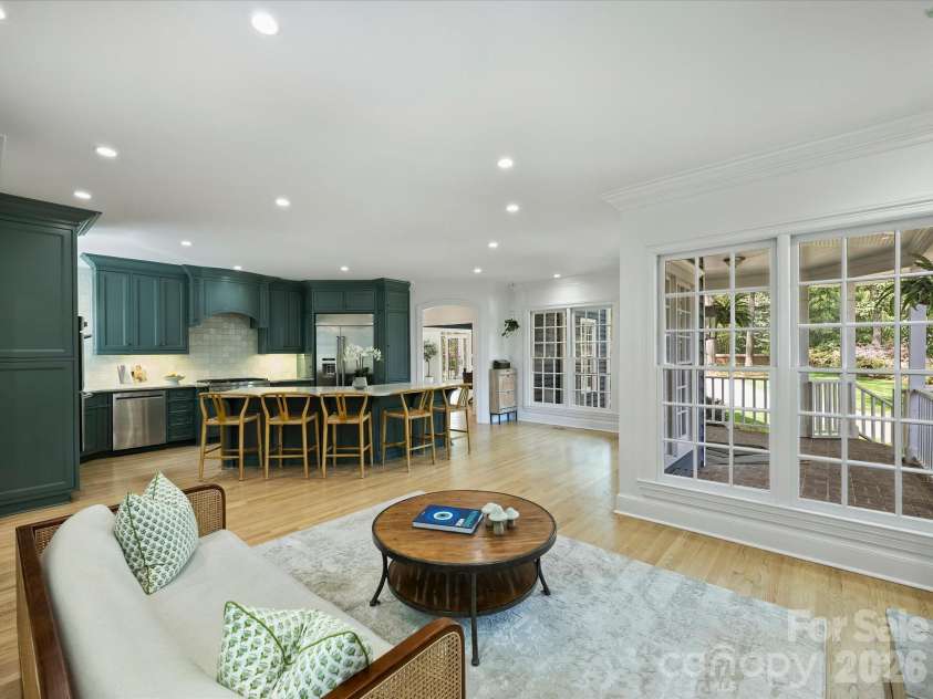 8226 Fairview Road, Charlotte, NC 28226.  MLS# CAR4362159, YatesRealty ID 9597. Keeping Room 
