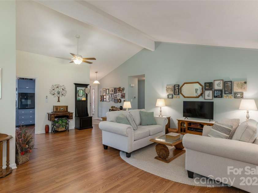 164 Glen Cannon Point, Pisgah Forest, NC 28768.  MLS# CAR4267637, YatesRealty ID 9598. 