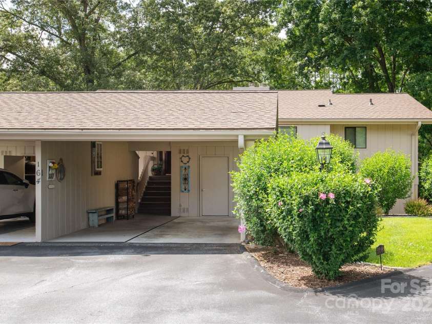 164 Glen Cannon Point, Pisgah Forest, NC 28768.  MLS# CAR4267637, YatesRealty ID 9598. 
