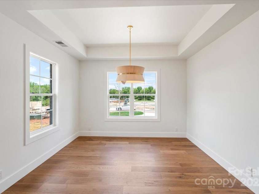 2429 Ellen Avenue, Charlotte, NC 28208.  MLS# CAR4222733, YatesRealty ID 9599. 