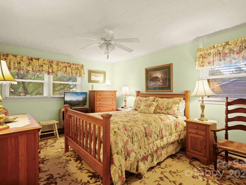 1074 Nikanor Road, West Jefferson, NC 28694.  MLS# CAR4289358, YatesRealty ID 96. 