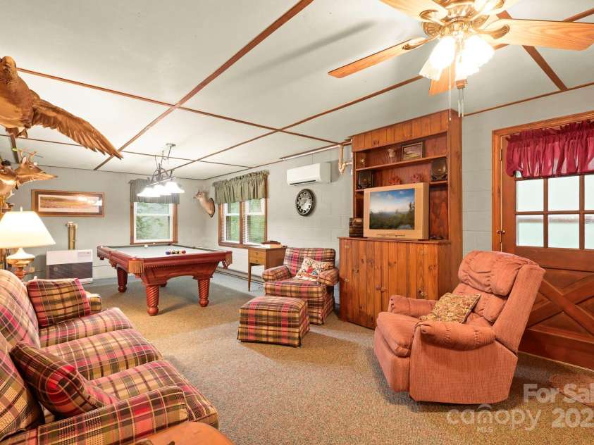 1074 Nikanor Road, West Jefferson, NC 28694.  MLS# CAR4289358, YatesRealty ID 96. 