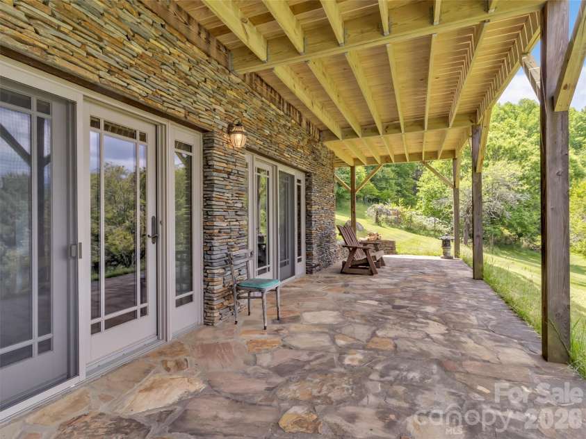 1592 Piney Hill Road, Burnsville, NC 28714.  MLS# CAR4269661, YatesRealty ID 96. 