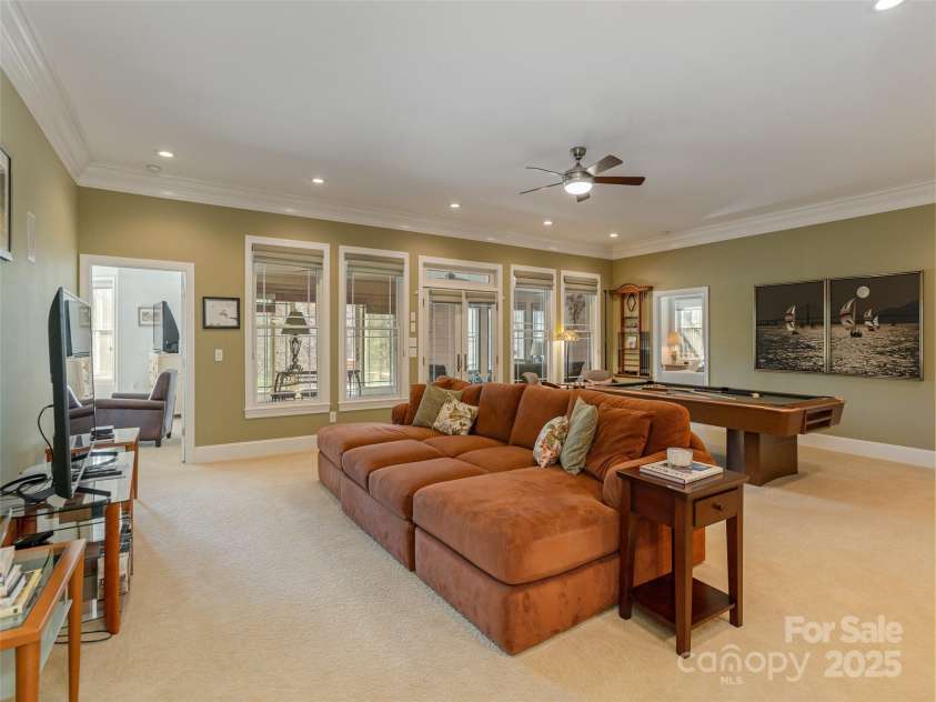 172 Summer Morning Court, Lake Lure, NC 28746.  MLS# CAR4223102, YatesRealty ID 960. Family Room