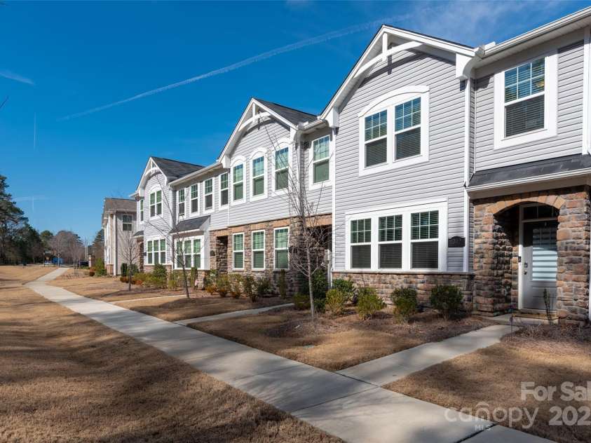 1342 Galloway Road, Charlotte, NC 28262.  MLS# CAR4214984, YatesRealty ID 9601. 