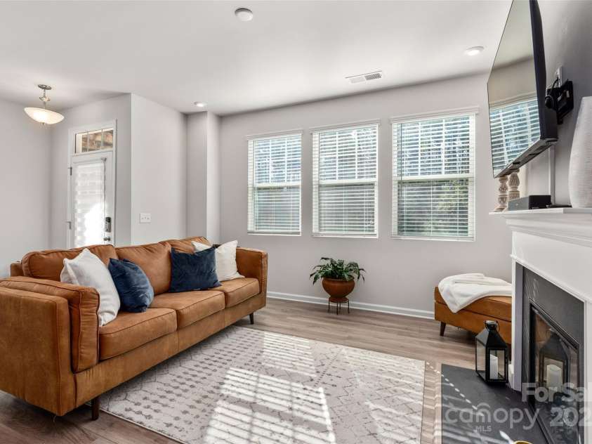 1342 Galloway Road, Charlotte, NC 28262.  MLS# CAR4214984, YatesRealty ID 9601. 