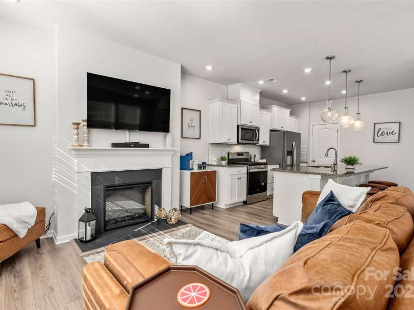 1342 Galloway Road, Charlotte, NC 28262.  MLS# CAR4214984, YatesRealty ID 9601. 