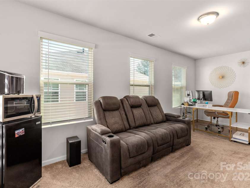 1342 Galloway Road, Charlotte, NC 28262.  MLS# CAR4214984, YatesRealty ID 9601. 