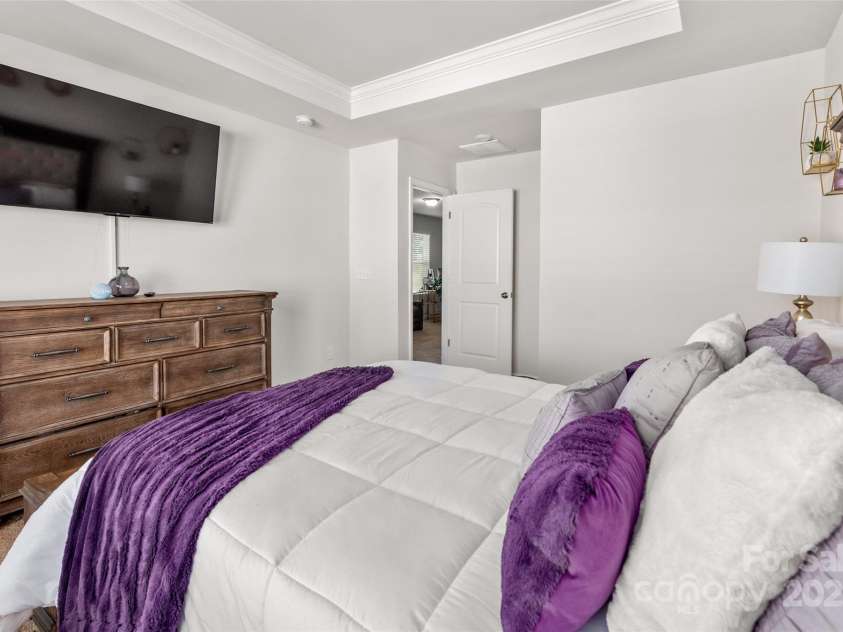 1342 Galloway Road, Charlotte, NC 28262.  MLS# CAR4214984, YatesRealty ID 9601. 
