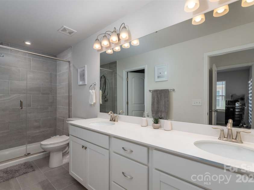 1342 Galloway Road, Charlotte, NC 28262.  MLS# CAR4214984, YatesRealty ID 9601. 