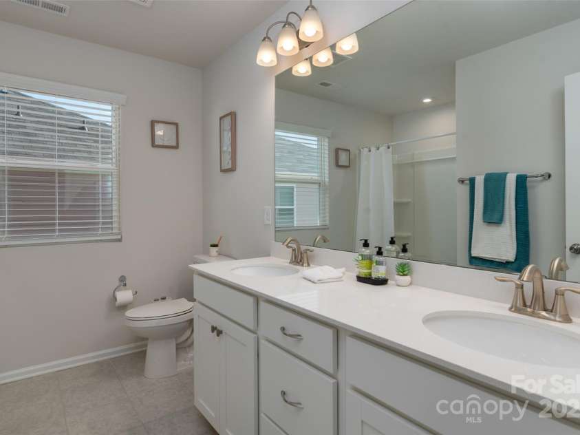 1342 Galloway Road, Charlotte, NC 28262.  MLS# CAR4214984, YatesRealty ID 9601. 