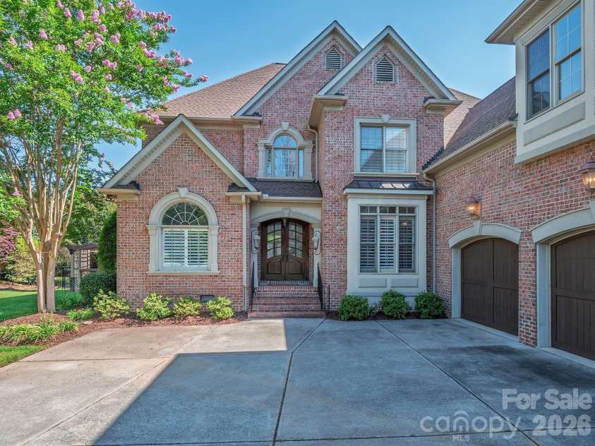 8208 Wingard Road, Waxhaw, NC 28173.  MLS# CAR4289721, YatesRealty ID 9601. Front