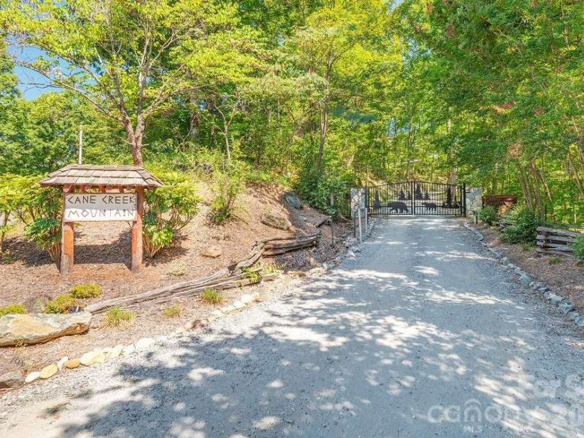 145 Mountain Forest Drive, Union Mills, NC 28167.  MLS# CAR4237346, YatesRealty ID 9602. 