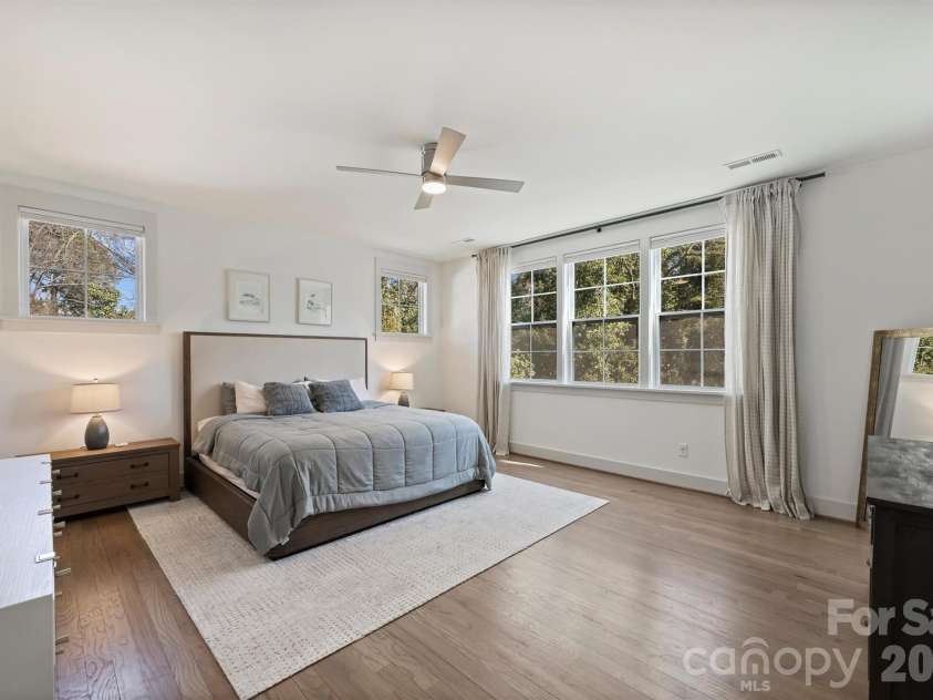 1414 Briar Creek Road, Charlotte, NC 28205.  MLS# CAR4350080, YatesRealty ID 9603. 