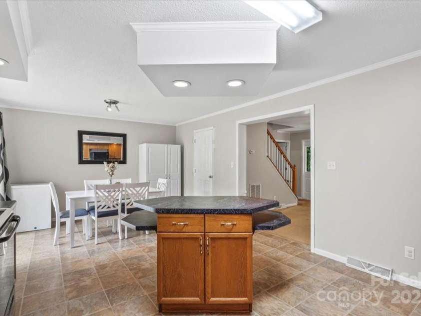 1764 Tomlinson Loop, Connelly Springs, NC 28612.  MLS# CAR4280161, YatesRealty ID 9603. 