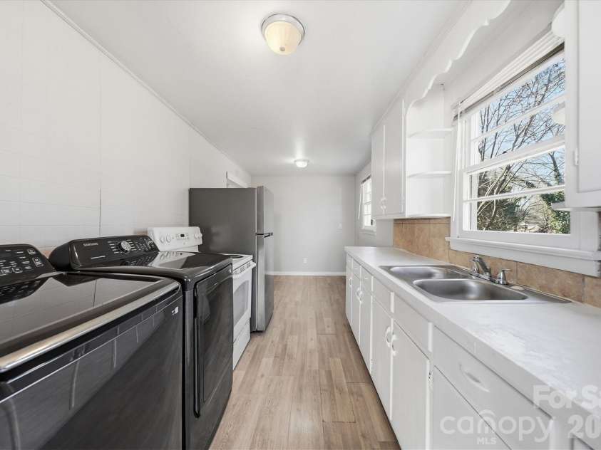 1512 Deal Avenue, Newton, NC 28658.  MLS# CAR4403499, YatesRealty ID 9605. 