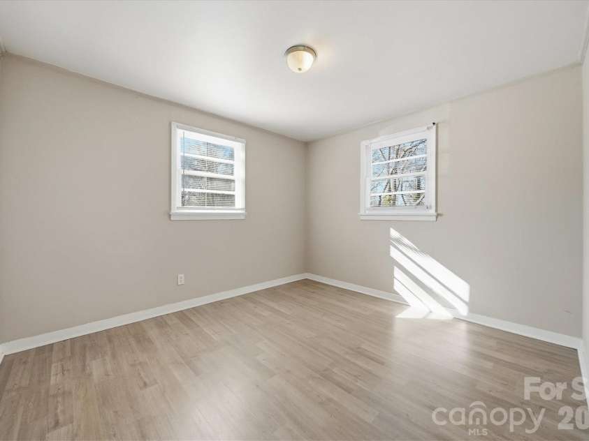 1512 Deal Avenue, Newton, NC 28658.  MLS# CAR4403499, YatesRealty ID 9605. 