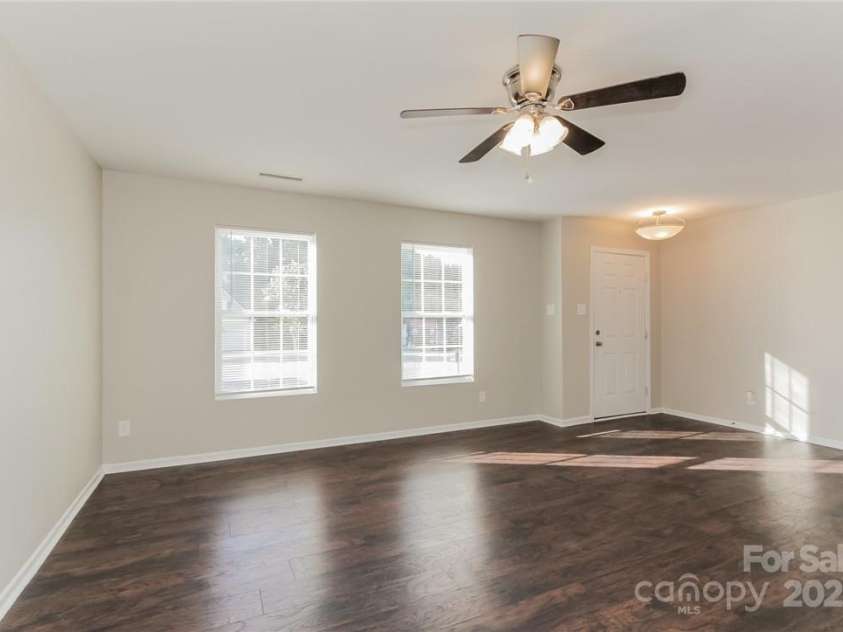 152 Oliver Street, York, SC 29745.  MLS# CAR4219799, YatesRealty ID 9605. 