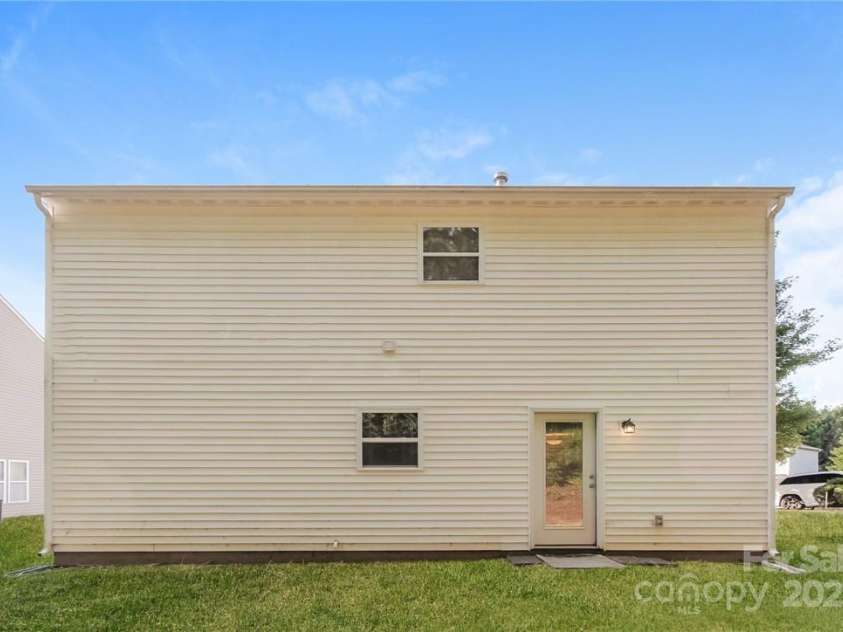 152 Oliver Street, York, SC 29745.  MLS# CAR4219799, YatesRealty ID 9605. 