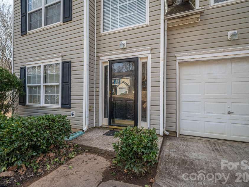 1434 Swaying Branch Lane, Clover, SC 29710.  MLS# CAR4346590, YatesRealty ID 9606. 