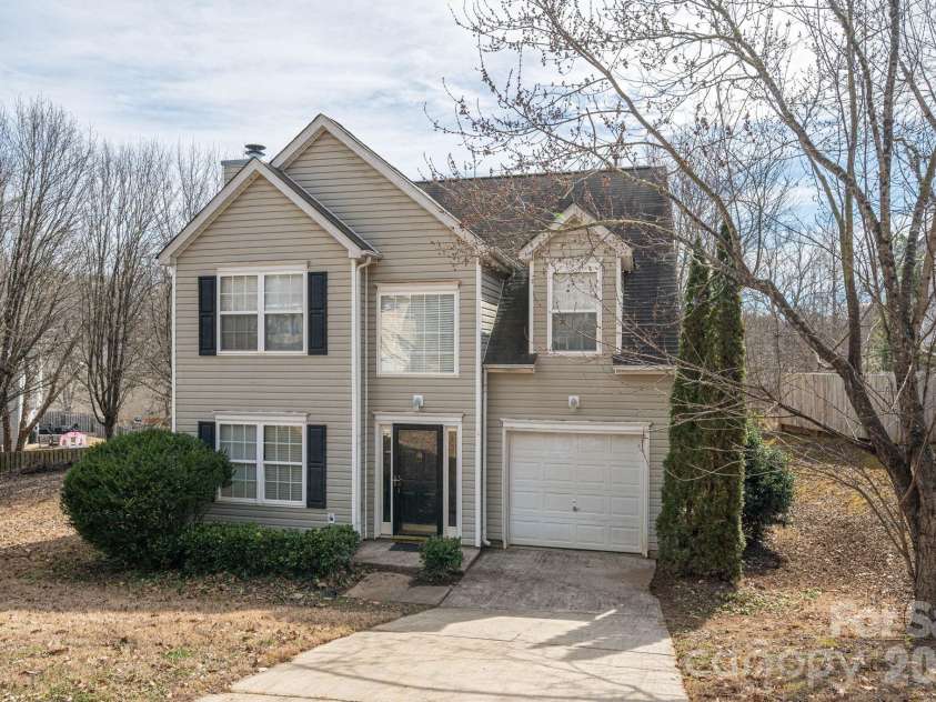 1434 Swaying Branch Lane, Clover, SC 29710.  MLS# CAR4346590, YatesRealty ID 9606. 