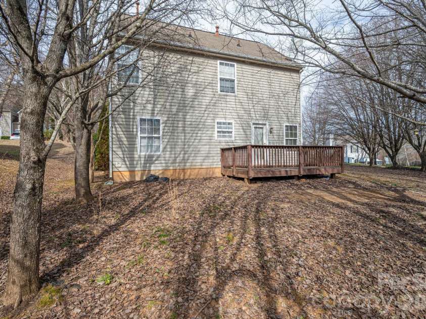 1434 Swaying Branch Lane, Clover, SC 29710.  MLS# CAR4346590, YatesRealty ID 9606. 