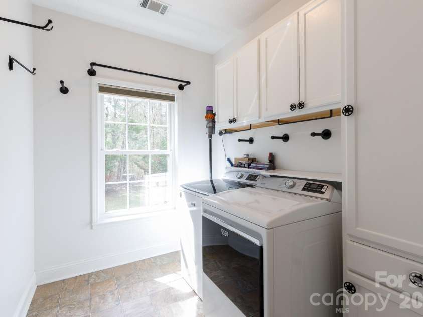 1108 King Road, York, SC 29745.  MLS# CAR4397252, YatesRealty ID 9607. 