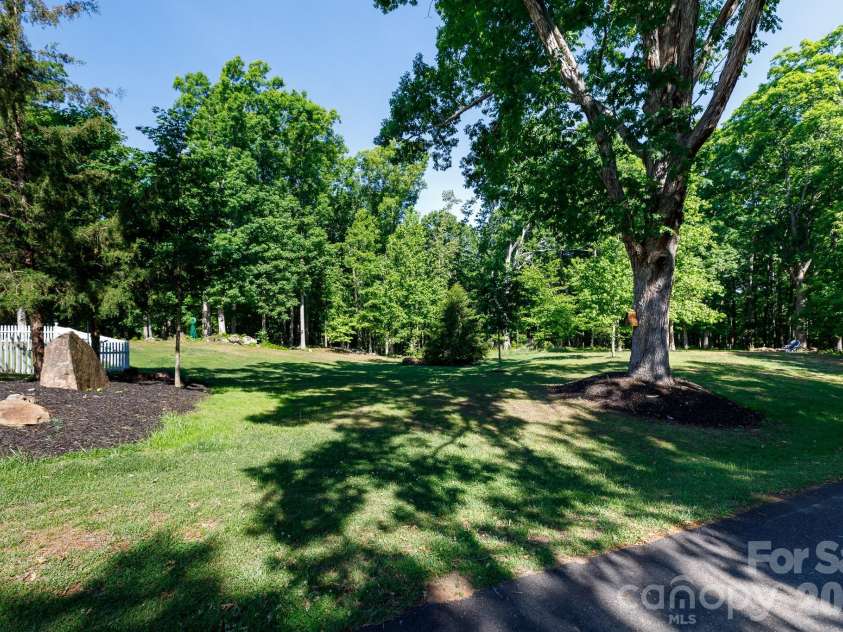 1108 King Road, York, SC 29745.  MLS# CAR4397252, YatesRealty ID 9607. 