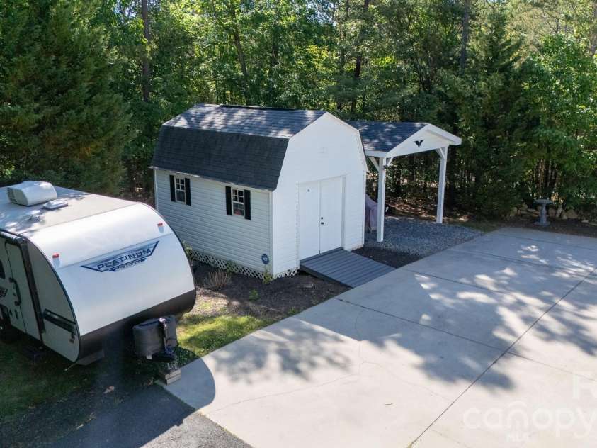 1108 King Road, York, SC 29745.  MLS# CAR4397252, YatesRealty ID 9607. 
