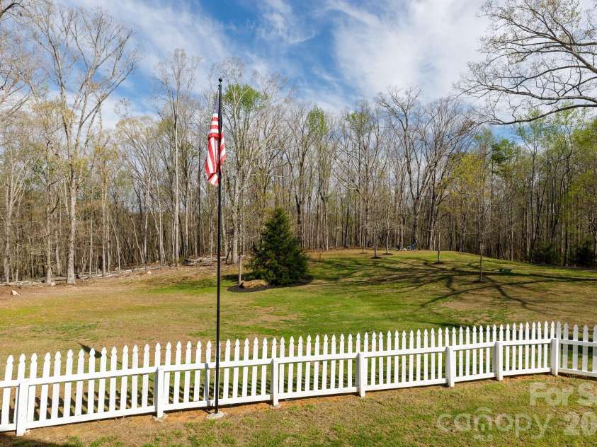 1108 King Road, York, SC 29745.  MLS# CAR4397252, YatesRealty ID 9607. 