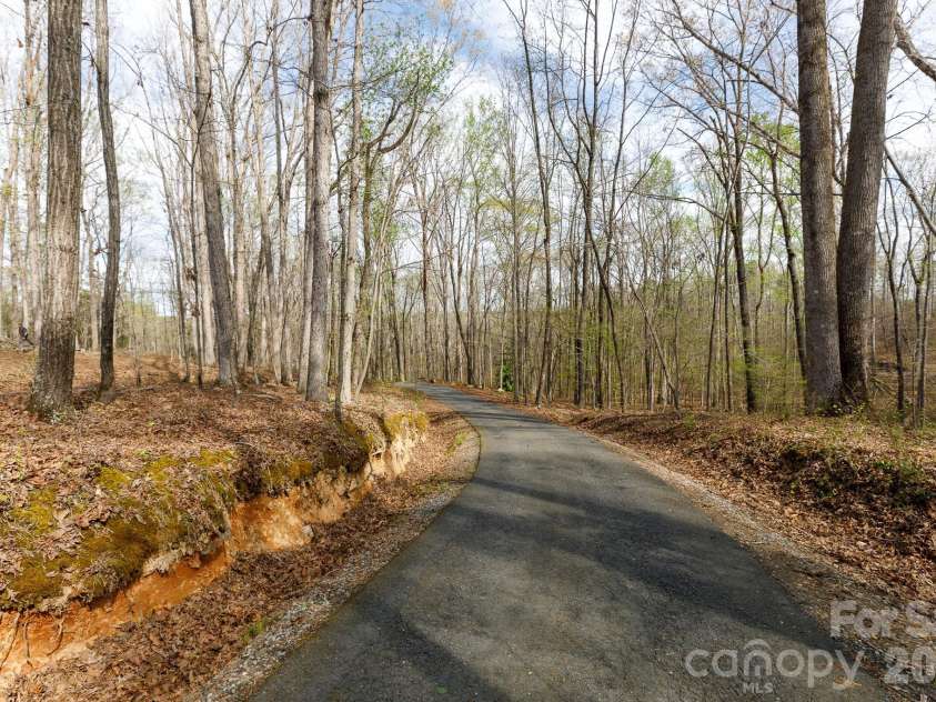 1108 King Road, York, SC 29745.  MLS# CAR4397252, YatesRealty ID 9607. 