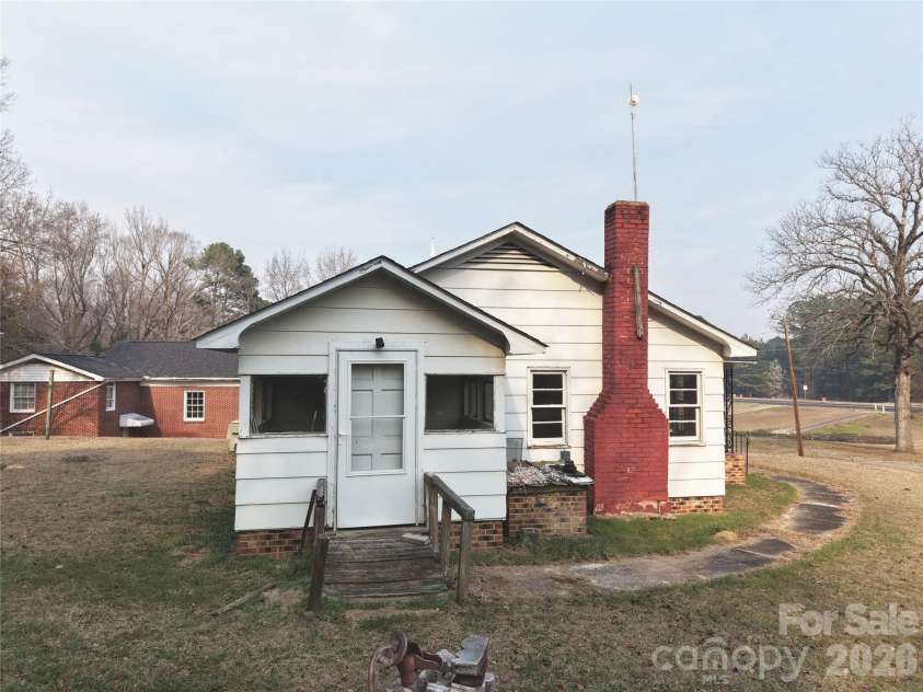 562 US Highway 1 None, Rockingham, NC 28379.  MLS# CAR4353855, YatesRealty ID 9608. 