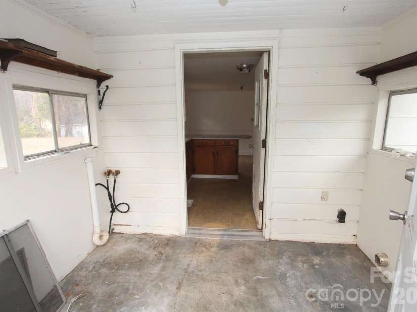 562 US Highway 1 None, Rockingham, NC 28379.  MLS# CAR4353855, YatesRealty ID 9608. 