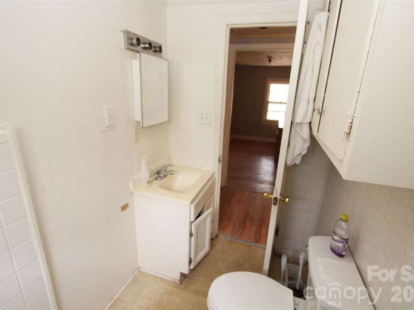 562 US Highway 1 None, Rockingham, NC 28379.  MLS# CAR4353855, YatesRealty ID 9608. 