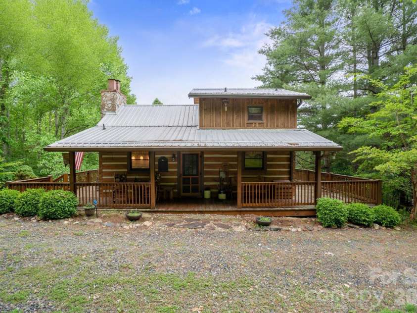 710 River Hills Road, Lansing, NC 28643.  MLS# CAR4267689, YatesRealty ID 9609. 