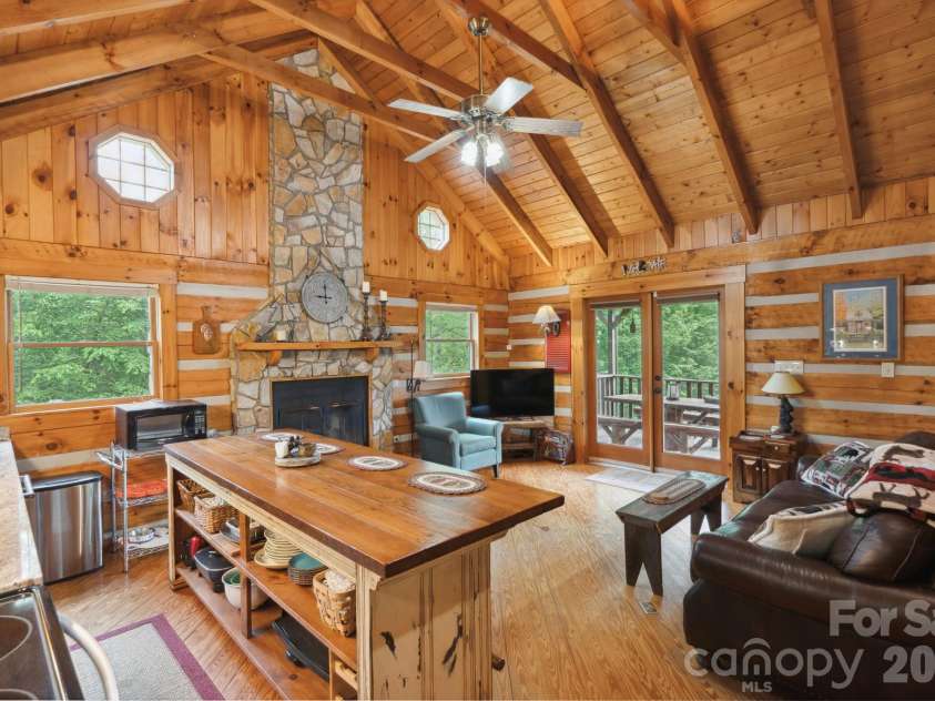710 River Hills Road, Lansing, NC 28643.  MLS# CAR4267689, YatesRealty ID 9609. 