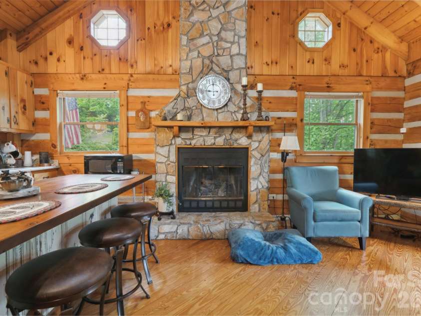 710 River Hills Road, Lansing, NC 28643.  MLS# CAR4267689, YatesRealty ID 9609. 