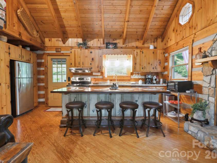 710 River Hills Road, Lansing, NC 28643.  MLS# CAR4267689, YatesRealty ID 9609. 